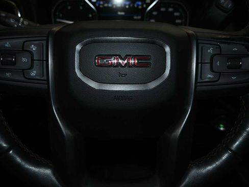 Used 2021 GMC Sierra 2500 AT4 w/ AT4 Premium Plus Package AWD/4WD image 12
