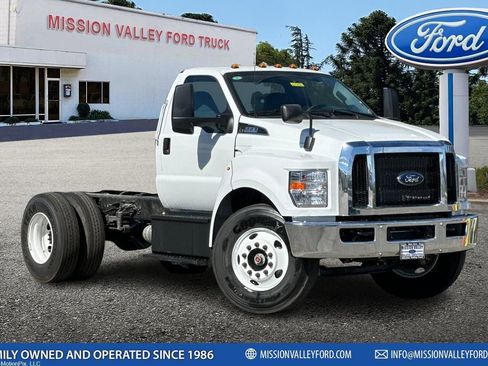 New 2027 Ford F650 2WD Regular Cab Super Duty image 1