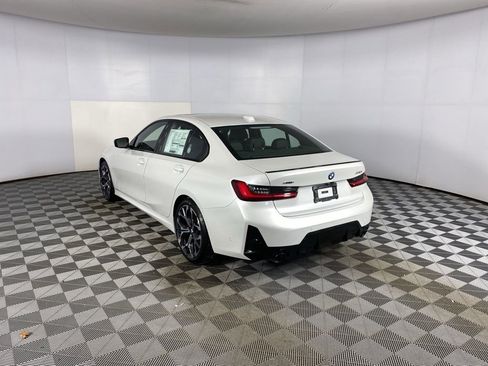 New 2026 BMW 330i xDrive 330i xDrive w/ M Sport Package image 22