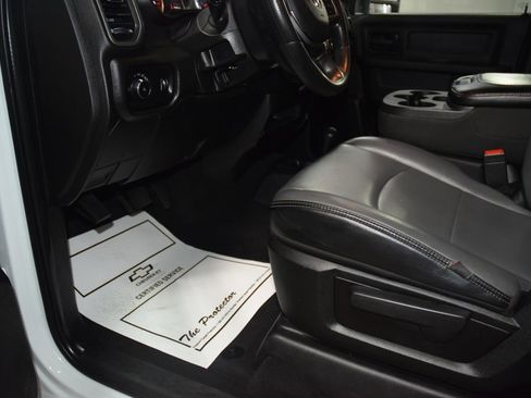 Used 2023 RAM 3500 Tradesman image 34