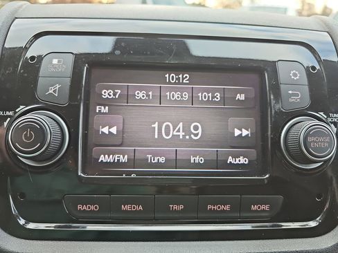 Used 2021 RAM ProMaster 2500 image 20