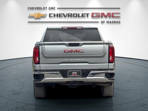 Used 2025 GMC Sierra 1500 SLT AWD/4WD image 4