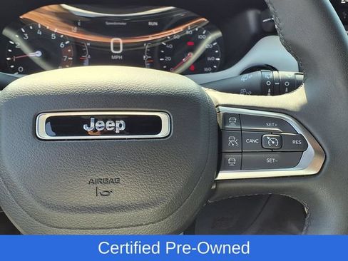 Certified 2025 Jeep Compass Limited AWD/4WD image 6
