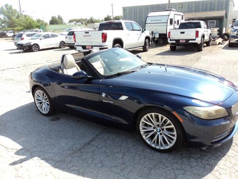 Used 2009 BMW Z4 sDrive35i RWD image 14
