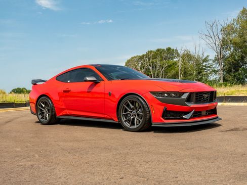 Used 2024 Ford Mustang Dark Horse w/ Dark Horse Handlin Package RWD image 3