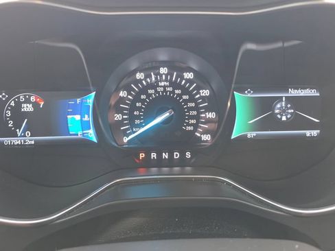 Used 2016 Ford Fusion SE w/ Equipment Group 202A FWD image 17