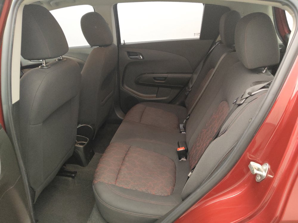 Used 2020 Chevrolet Sonic LT w/ Convenience Package FWD image 18