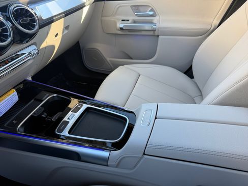 New 2026 Mercedes-Benz GLB 250 4MATIC image 15