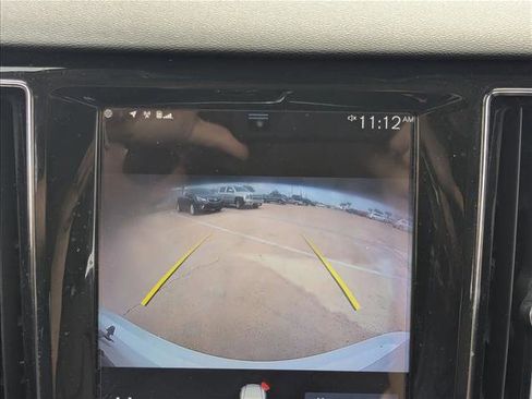 Used 2020 Volvo S60 T5 Momentum w/ Premium Package image 12