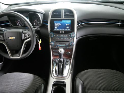 Used 2013 Chevrolet Malibu LT FWD image 10