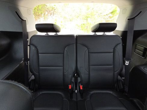 Used 2017 GMC Acadia SLT image 14