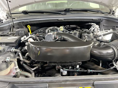 Used 2022 Dodge Durango GT image 32