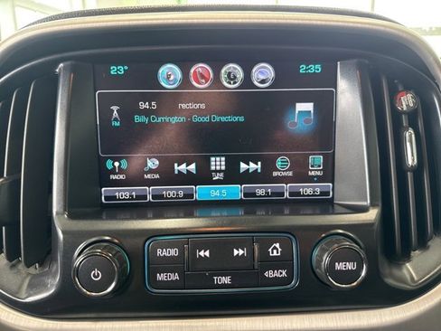 Used 2017 GMC Canyon SLT image 19