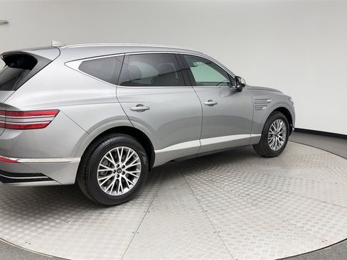 Used 2025 Genesis GV80 2.5T Standard image 2