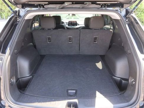 Used 2025 Chevrolet Blazer LT AWD/4WD image 7