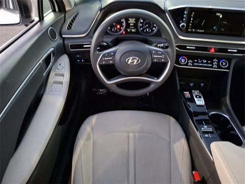 Used 2023 Hyundai Sonata SEL image 18