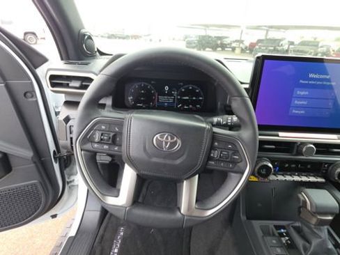 New 2026 Toyota 4Runner Limited AWD/4WD image 25