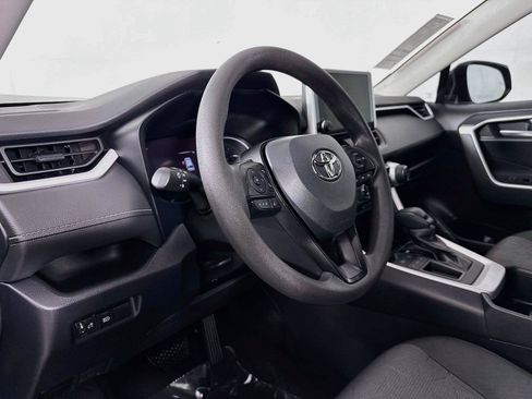 Certified 2023 Toyota RAV4 XLE FWD image 4