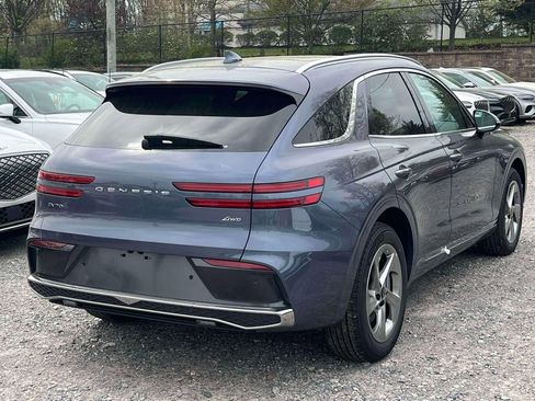 New 2026 Genesis GV70 2.5T Select AWD/4WD image 4