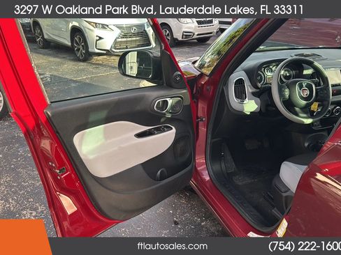 Used 2014 FIAT 500L Easy image 18