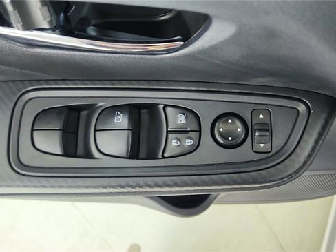 New 2025 Nissan Versa SV w/ Trunk Package image 16