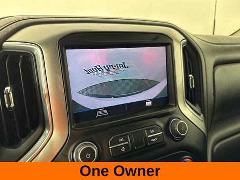 Used 2023 Chevrolet Silverado 3500 LT w/ Convenience Package AWD/4WD image 3