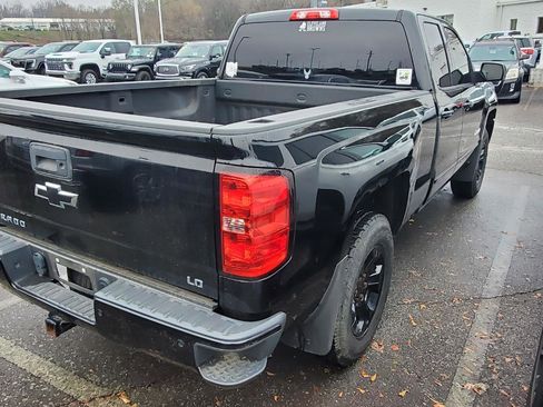 Used 2019 Chevrolet Silverado 1500 LT w/ All Star Edition image 9