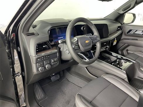 New 2025 Chevrolet Tahoe Premier image 3