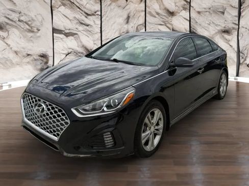 Used 2019 Hyundai Sonata Sport w/ Tech Package 03 FWD image 3