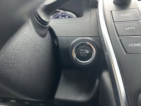 Used 2016 Toyota Camry XLE image 43