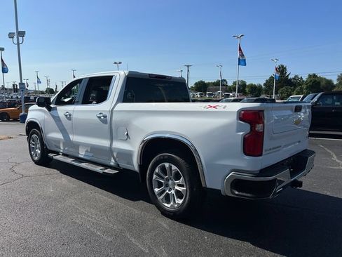 Used 2023 Chevrolet Silverado 1500 LTZ AWD/4WD image 5