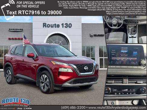 Used 2023 Nissan Rogue SV image 1