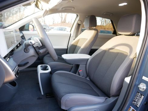 Used 2023 Hyundai Ioniq 5 SE image 33