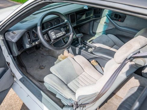 Used 1989 Pontiac Firebird Trans Am RWD image 47