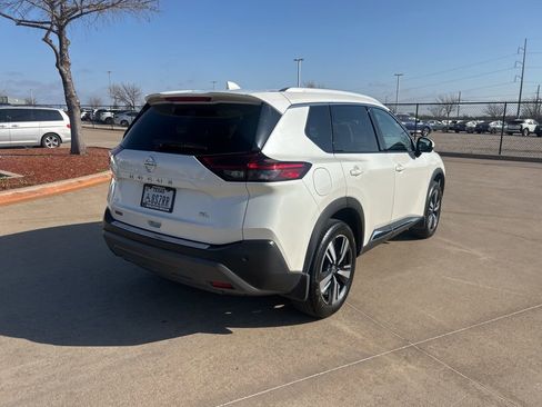 Certified 2021 Nissan Rogue SL w/ Premium Package image 5