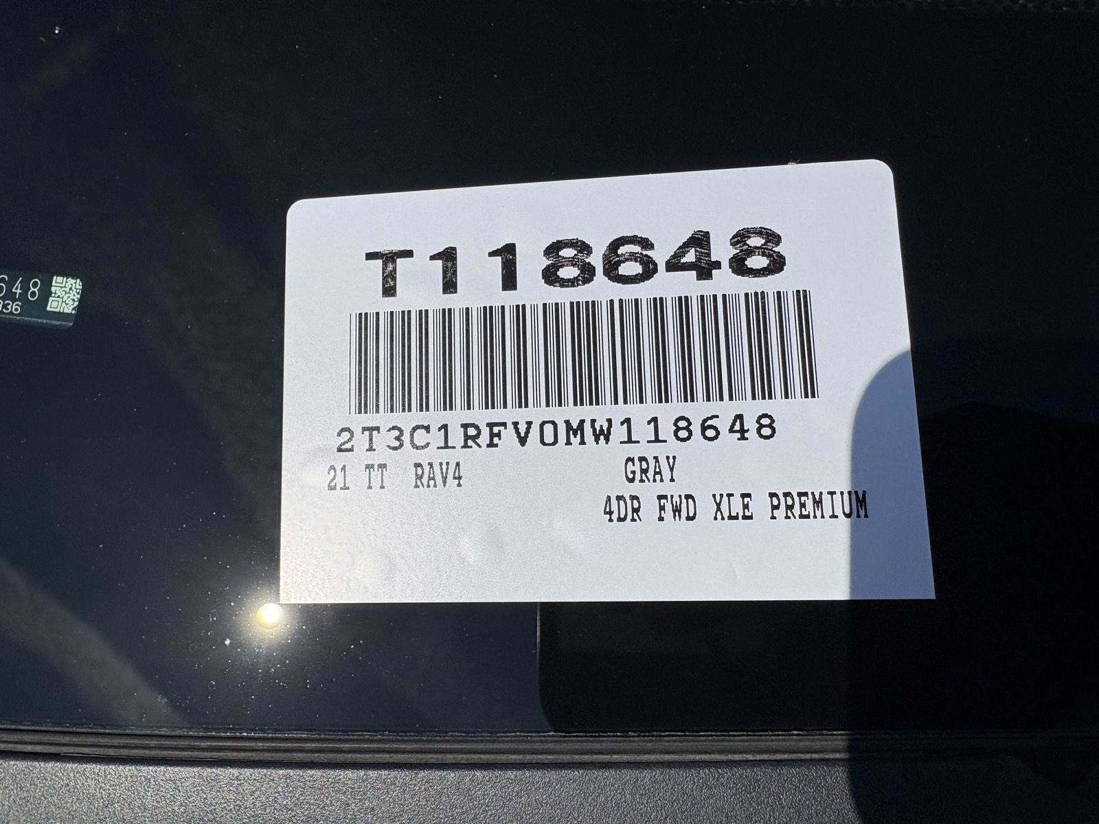 Used 2021 Toyota RAV4 XLE Premium FWD image 15