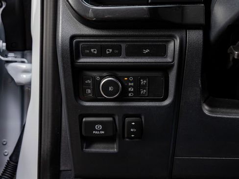 Used 2022 Ford F150 XLT w/ Equipment Group 302A High image 21