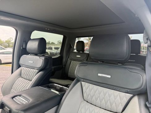 Used 2023 Ford F450 Limited AWD/4WD image 10