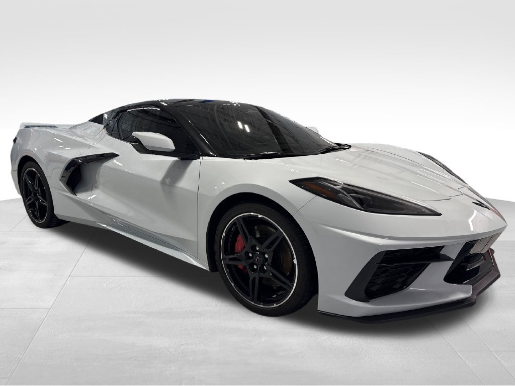 Used 2024 Chevrolet Corvette Stingray Convertible w/ Z51 Performance Package RWD image 46