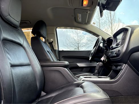 Used 2016 Chevrolet Colorado LT w/ Luxury Package, Chrome image 8