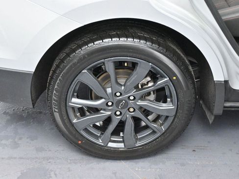 Used 2022 Chevrolet Equinox RS w/ Infotainment Package AWD/4WD image 33