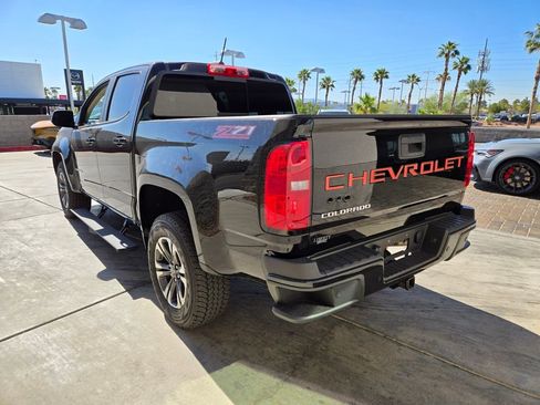 Used 2021 Chevrolet Colorado Z71 w/ Safety Package RWD image 3