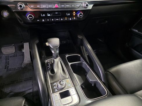 Used 2022 Kia Telluride LX AWD/4WD image 28