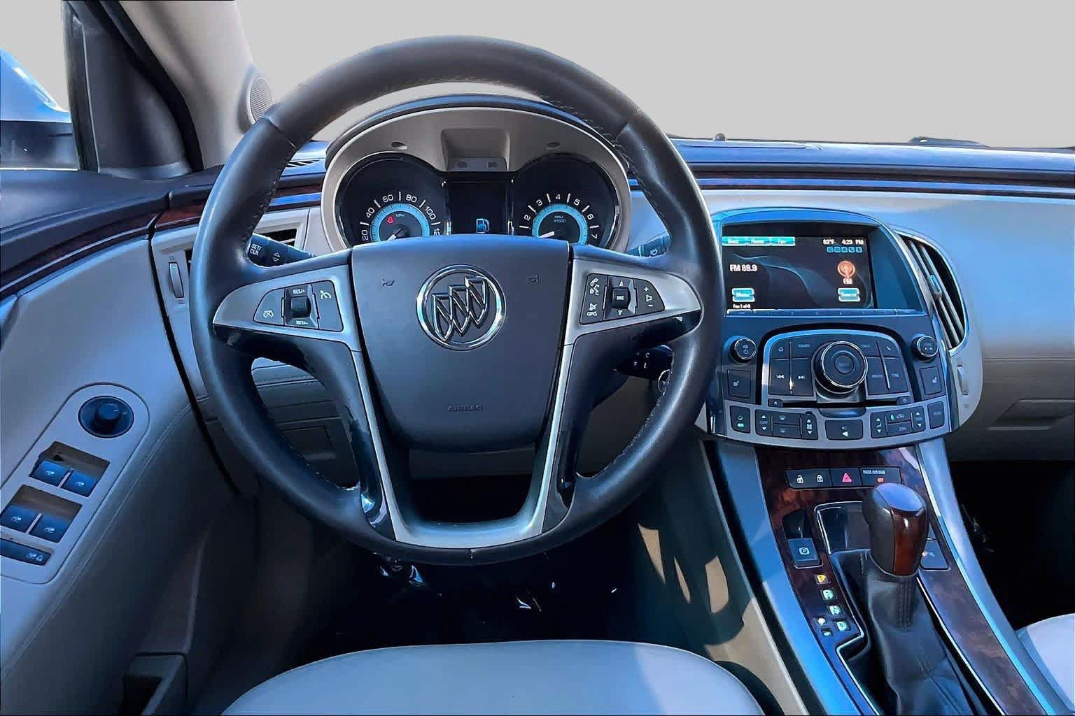 Used 2013 Buick LaCrosse Leather FWD image 6