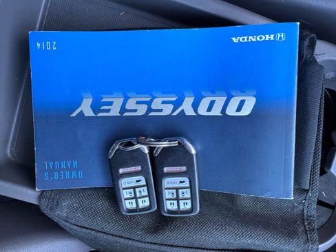 Used 2014 Honda Odyssey EX-L image 20