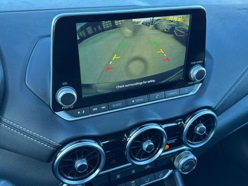 Used 2025 Nissan Sentra SV image 7