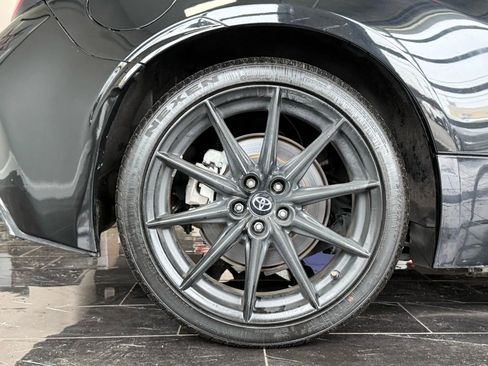 Used 2023 Toyota GR86 Premium w/ ALL Weather Mat Package (TMS) image 26