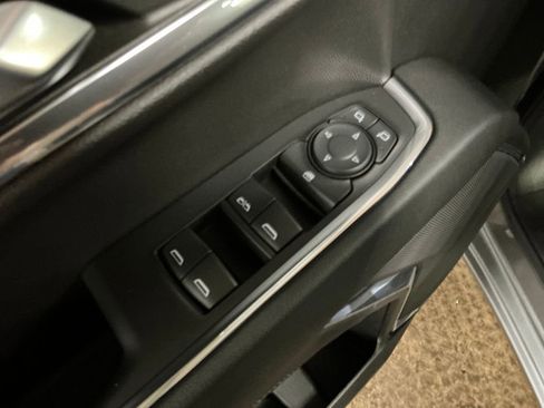 Used 2023 GMC Sierra 1500 Elevation AWD/4WD image 16