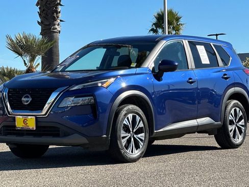 Used 2023 Nissan Rogue SV image 8