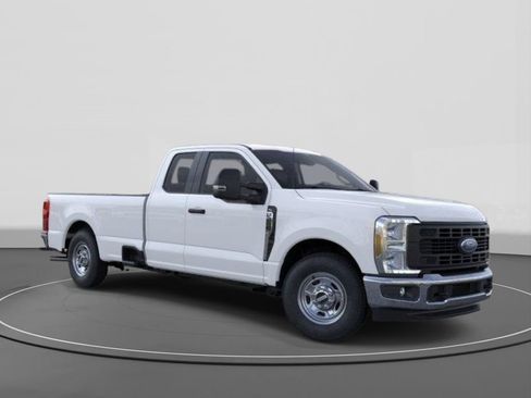 New 2026 Ford F250 XL w/ XL Chrome Package RWD image 7